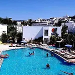 Sun Club Gumbet Hotel 3*